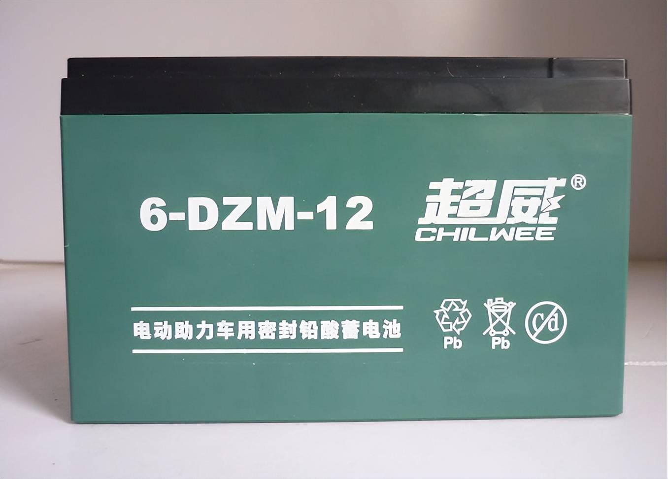 給電動(dòng)車更換電池,到底選哪種質(zhì)量最好最耐用?行內(nèi)人告訴你答案